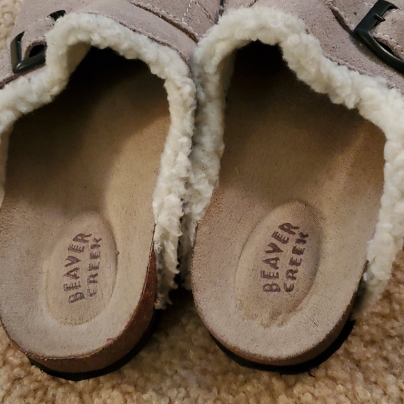 Beaver creek slip on clogs size 7 - Picture 2 of 5
